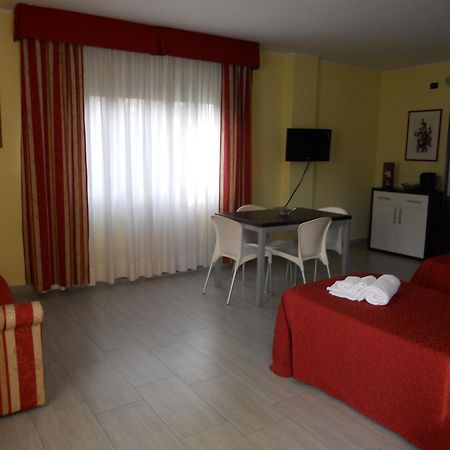 Residence San Prospero การ์บาญาเต มิลาเนเซ ห้อง รูปภาพ