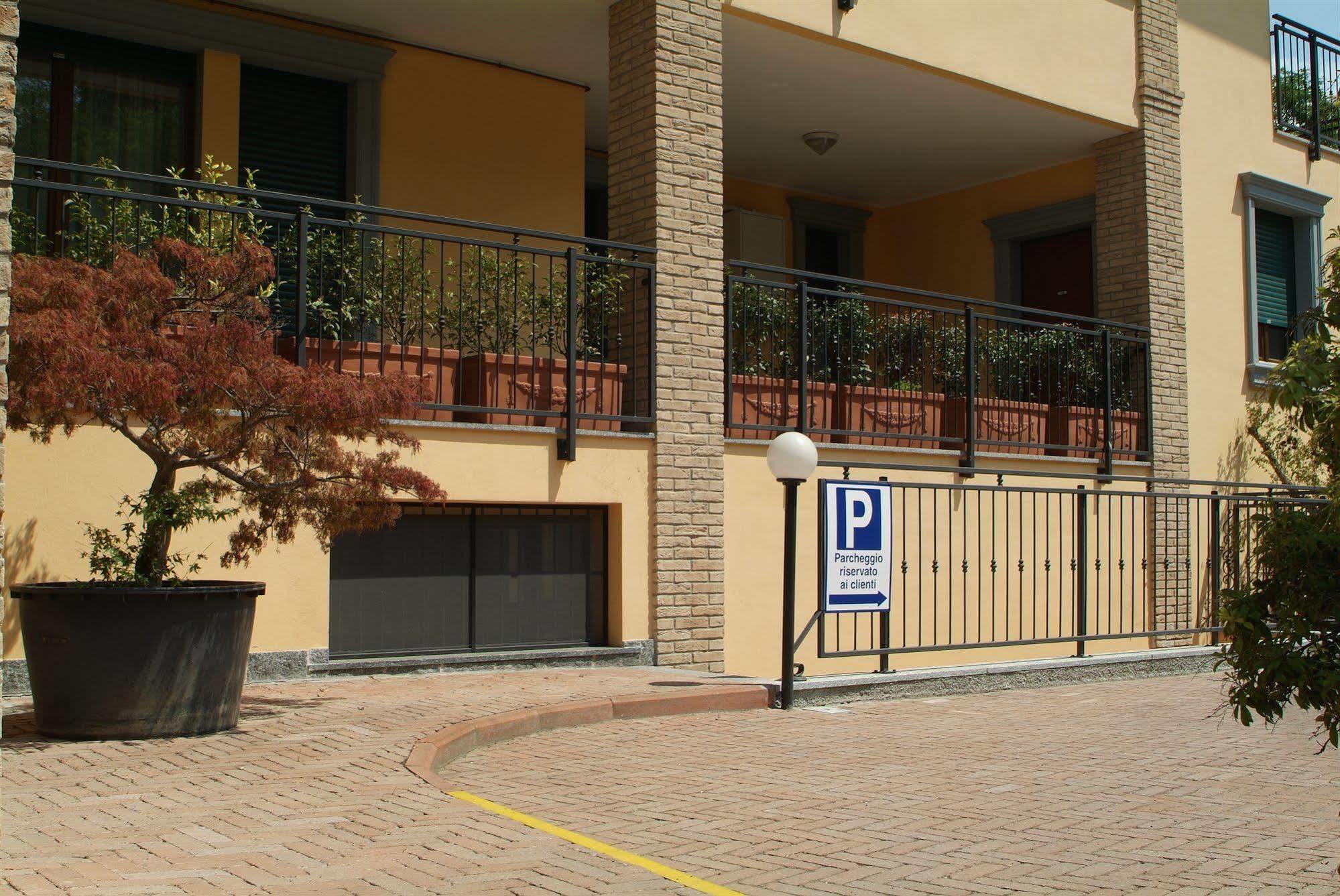 Residence San Prospero การ์บาญาเต มิลาเนเซ ภายนอก รูปภาพ