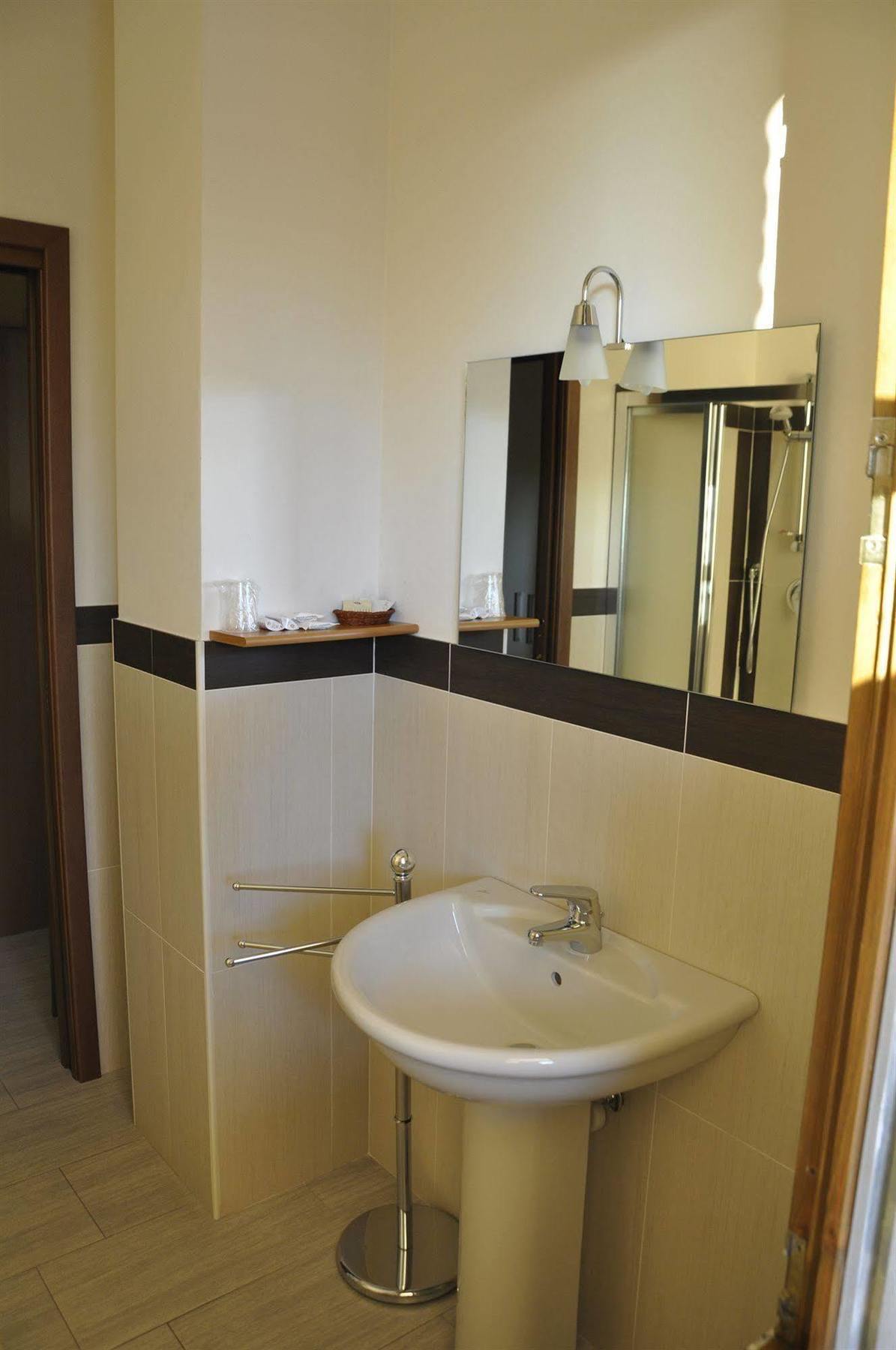 Residence San Prospero การ์บาญาเต มิลาเนเซ ภายนอก รูปภาพ