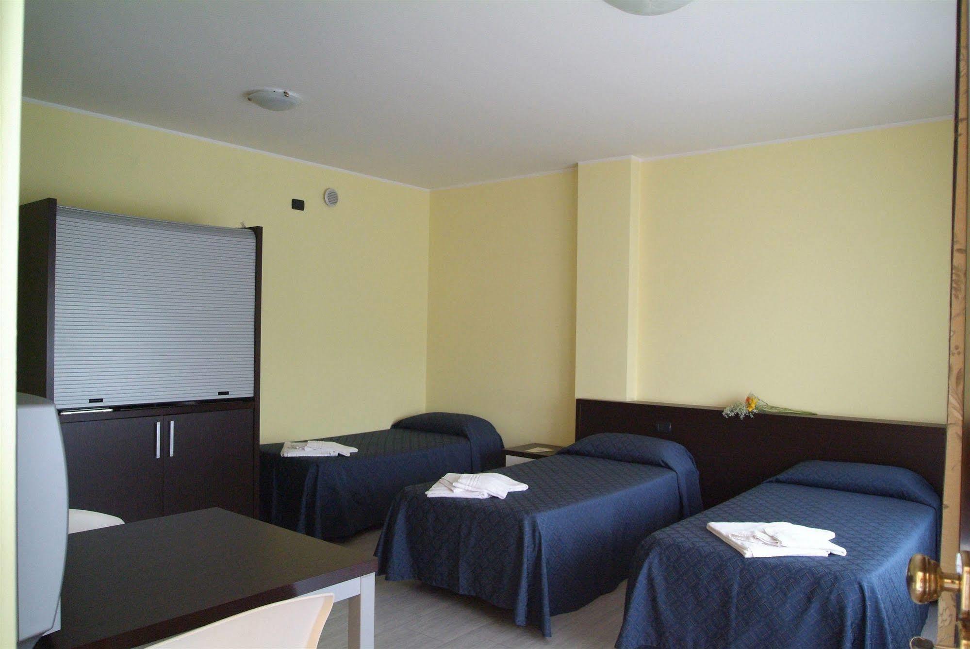 Residence San Prospero การ์บาญาเต มิลาเนเซ ภายนอก รูปภาพ